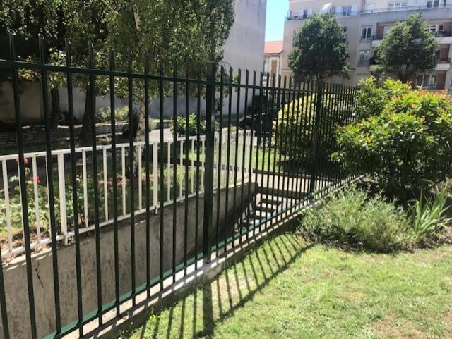 Apartament Studio Meuble Charenton-le-Pont Zewnętrze zdjęcie